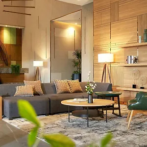 Residenza Condonium - D1mension & Zenity Tower, Sg's Heart & Gym, Pool Apartment